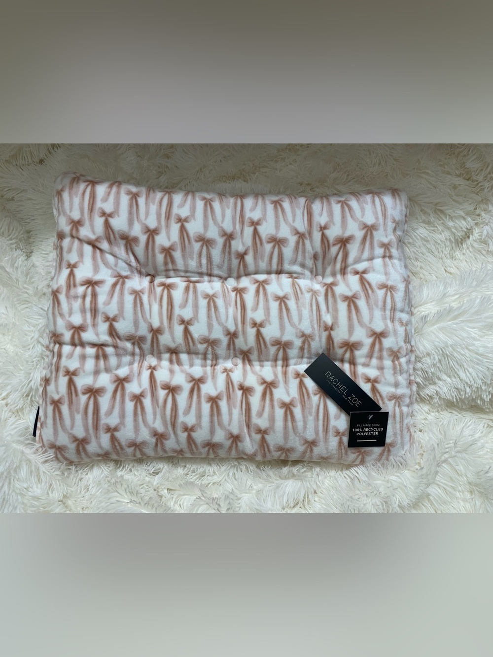 Rachel Zoe❤️ soft & Plush Pet  Bed  for M size 24x19” pink bows NWT